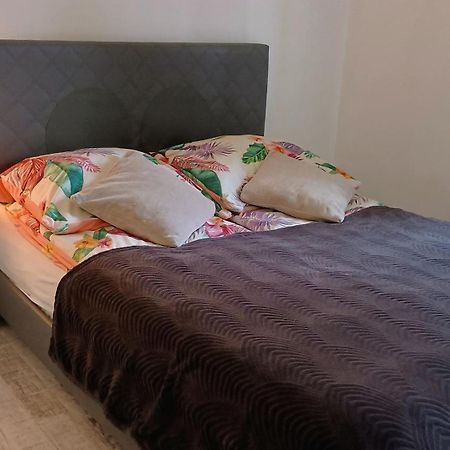 Apartament Na Kruczej Lubiń エクステリア 写真